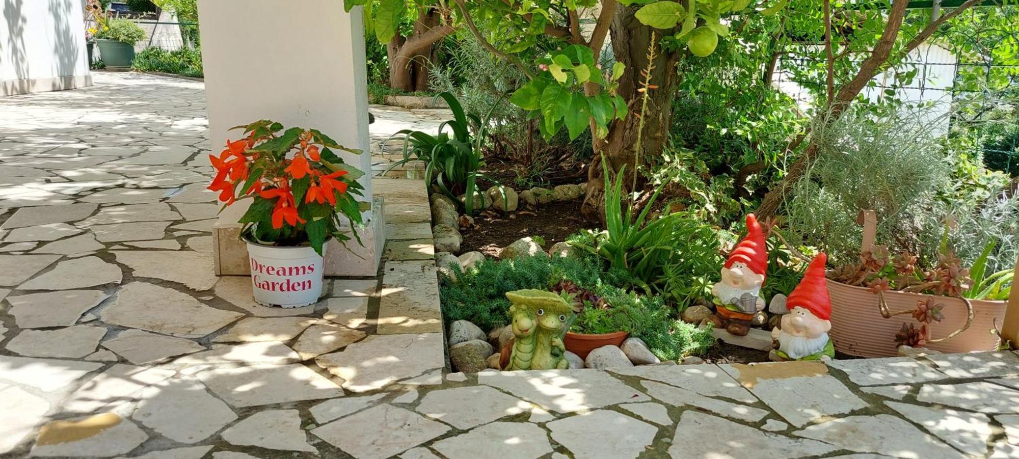 Apartmani Sladana Kampor Εξωτερικό φωτογραφία